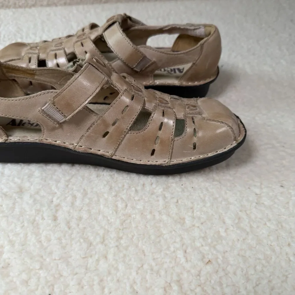 Alegria Women's Tan Leather Fisherman Clog Size 38 (US 7) Flaw